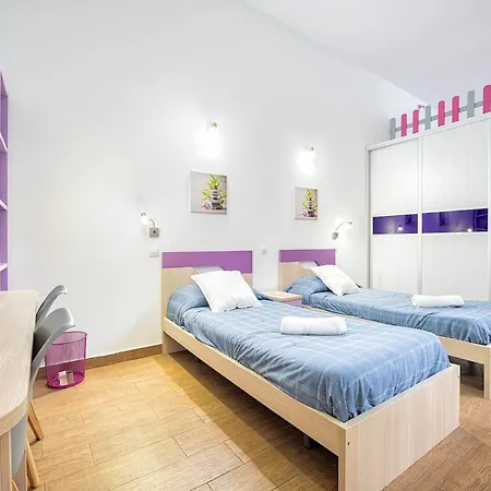 Canary Mondragon House Casa vacanze