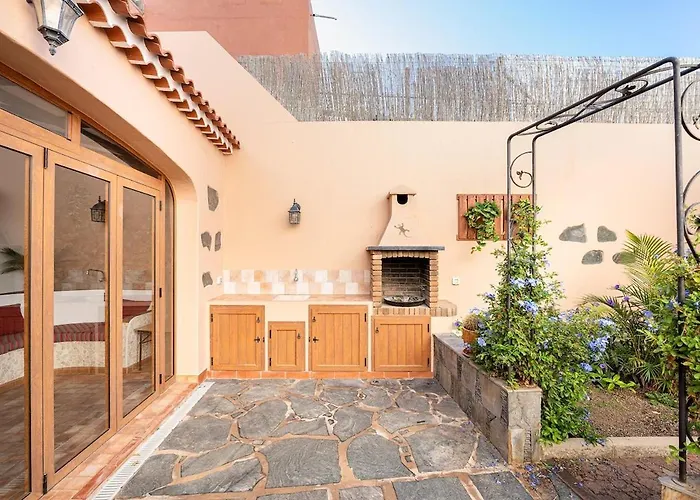 Hébergement de vacances Canary Mondragon House